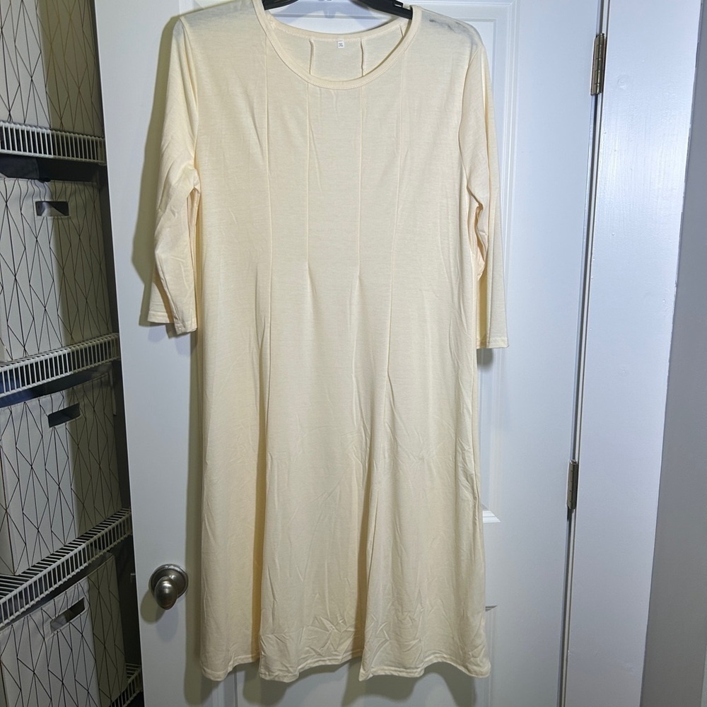 Amazon Cream Sheath Dress 3/4 Sleeve Crew Neck - Picture 1 of 3